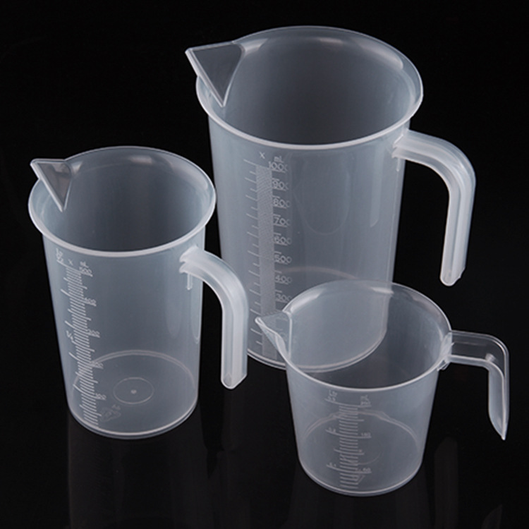 Plastic Measuring Cup